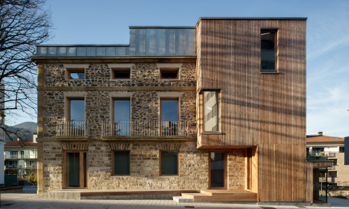 DSC5177-1-scaled (1)